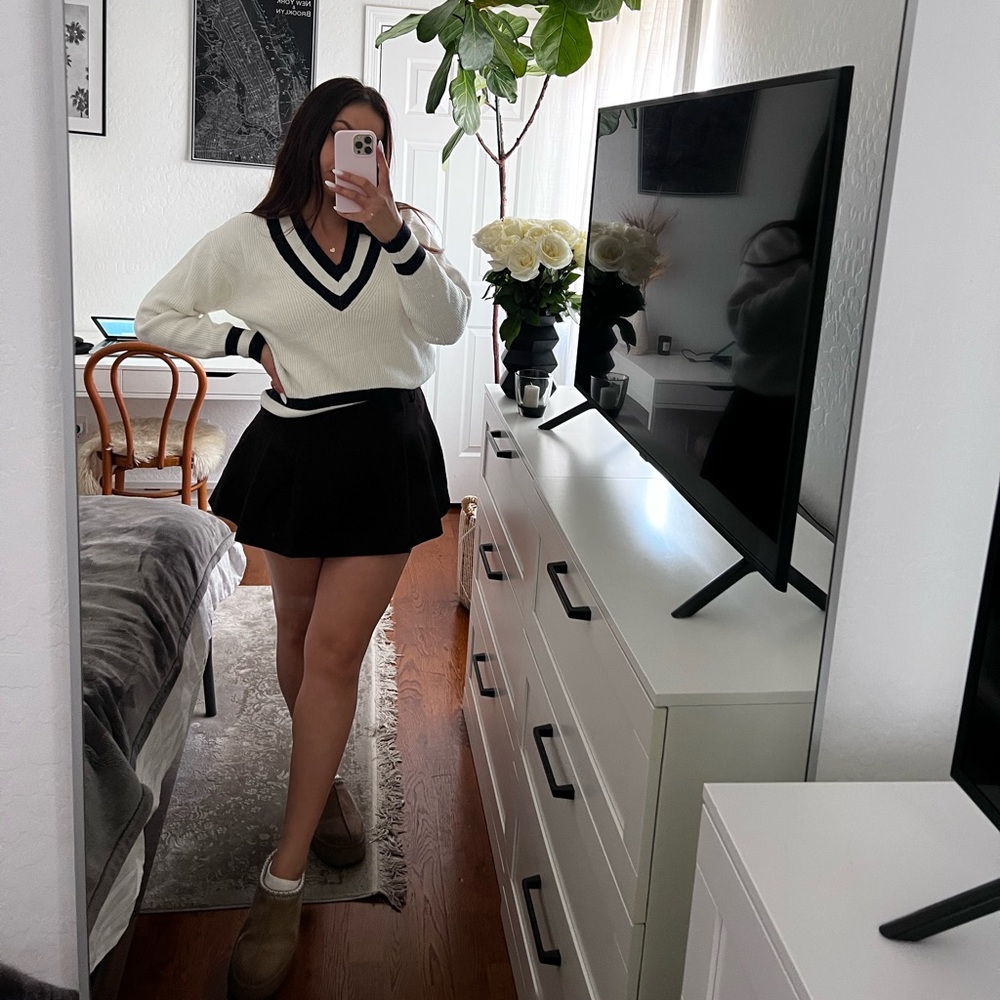 Brand: Mango
Size: M
Condition: very good